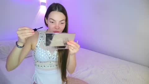 Mia online show from 05.08.26