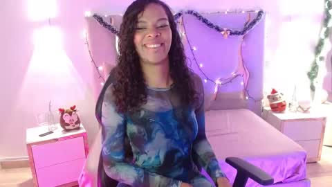 Mia online show from 12.17.25