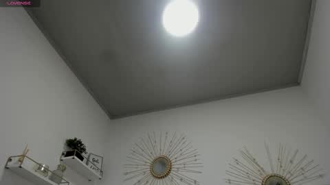 Miah Collins online show from 09.17.25