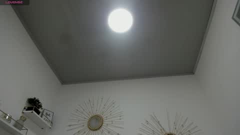 Miah Collins online show from 09.24.25