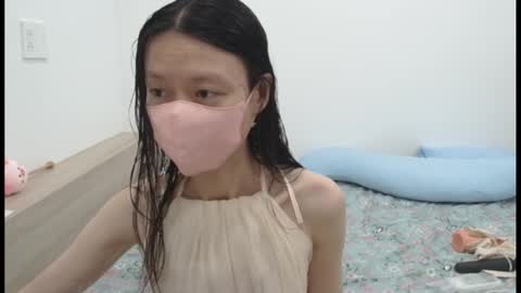 miahchan68 online show from 10.15.25