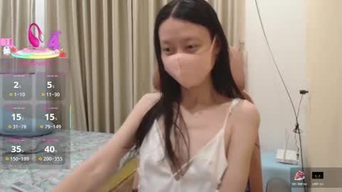 miahchan68 online show from 11.22.25