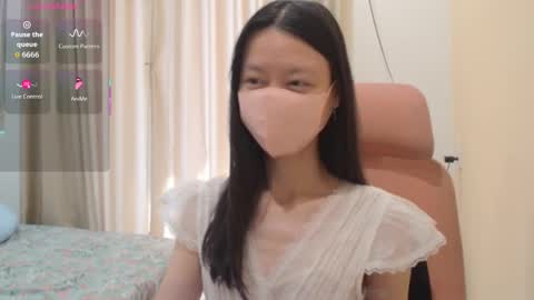 miahchan68 online show from 11.29.25