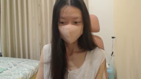 miahchan68 online show from 03.17.26