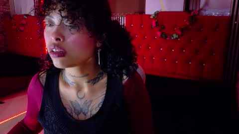 MIA VELEZ online show from 01.13.26