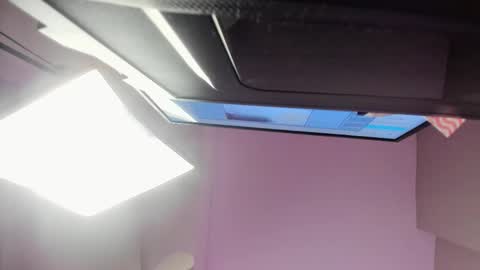 miahertz online show from 12.04.25