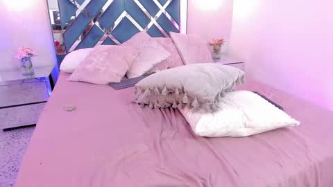 Mia Khalifa online show from 02.28.25