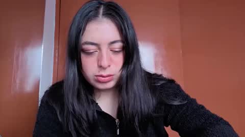 miakimky online show from 11.04.25