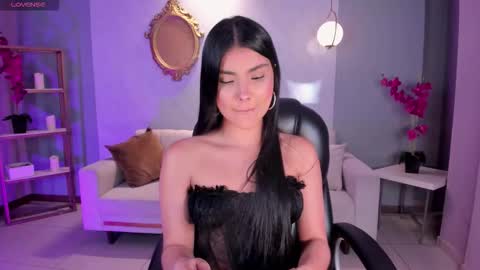 Call me Mia  online show from 02.09.26