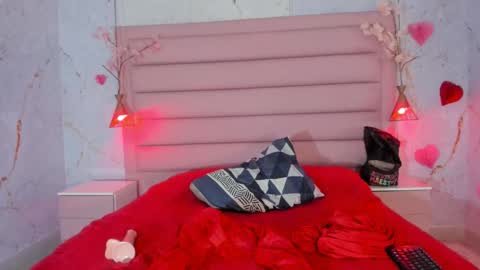 Mia 3 online show from 03.02.26