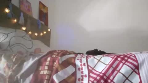 Snapshot of mialuisanasx chatting on 09.20.25 mialuisanasx online show from 09.20.25