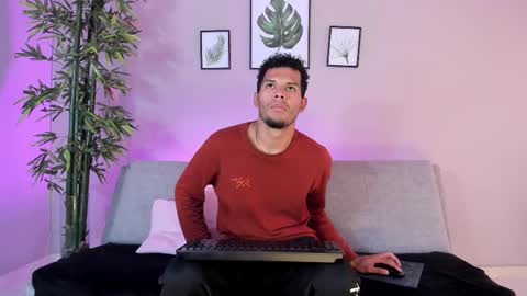 Mia online show from 03.02.25