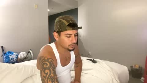 miamiclos1 online show from 01.15.25