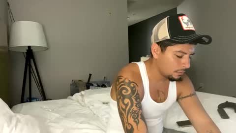 miamiclos1 online show from 01.29.25