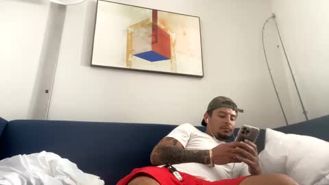 miamiclos1 online show from 01.31.25