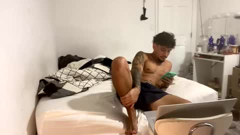 miamiclos1 online show from 02.22.26