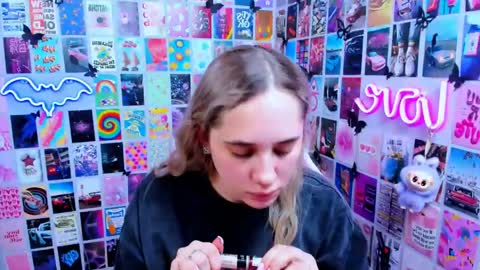 Snapshot of miamilas chatting on 03.23.26 miamilas online show from 03.23.26