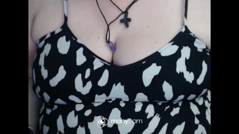 Snapshot of miamimistress chatting on 06.22.26 maya online show from 06.22.26