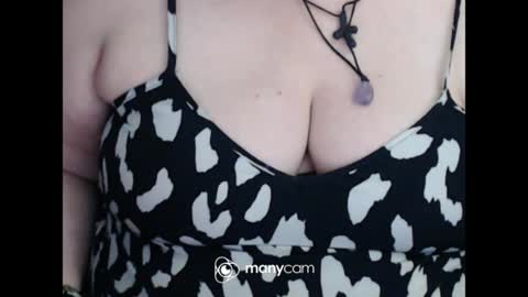 Snapshot of miamimistress chatting on 06.28.26 maya online show from 06.28.26