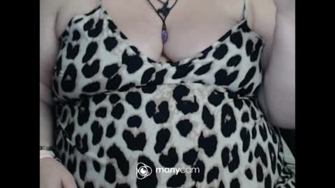 Snapshot of miamimistress chatting on 07.29.26 maya online show from 07.29.26