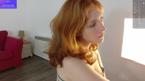 Snapshot of miamoon123 chatting on 11.03.25 miamoon123 online show from 11.03.25