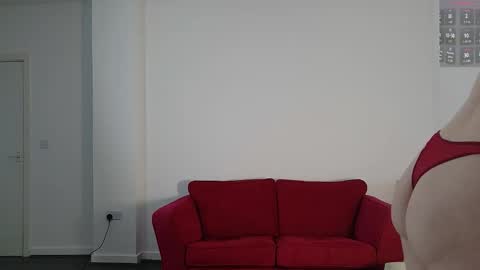 Snapshot of miamoon123 chatting on 11.14.25 miamoon123 online show from 11.14.25