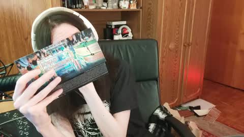 Kristien online show from 03.28.26