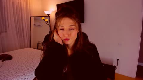 Mia online show from 01.17.26