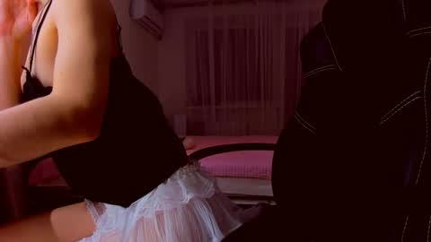 Mia online show from 03.04.26