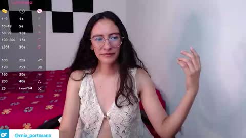 Snapshot of miaportman chatting on 09.14.25 MIAPORTMANN online show from 09.14.25