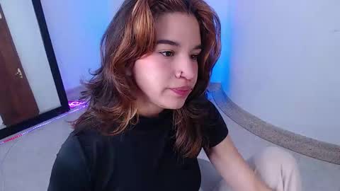 miascarlet_16 online show from 11.20.25