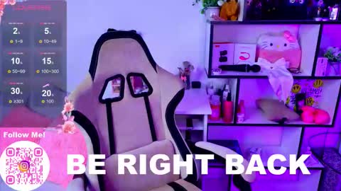 Mia  online show from 12.19.25