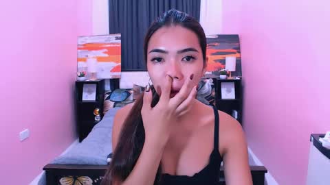 Snapshot of miasmith09 chatting on 05.03.26 Pau and jence online show from 05.03.26