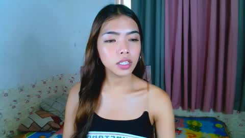 Snapshot of miasmith09 chatting on 05.18.26 Pau and jence online show from 05.18.26