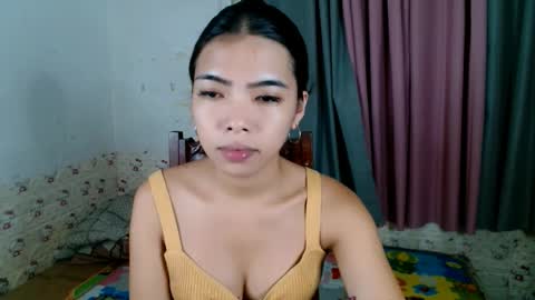 Snapshot of miasmith09 chatting on 05.20.26 Pau and jence online show from 05.20.26