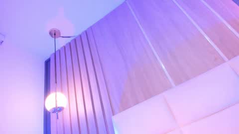 Mia online show from 02.27.25