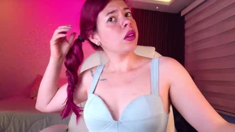 miatorres4 online show from 02.18.26