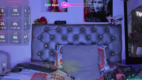 Snapshot of miautena chatting on 09.29.25 Mariana  online show from 09.29.25