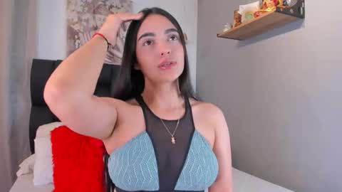 miavelvet1 online show from 10.14.25