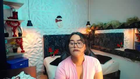 mia online show from 12.05.25