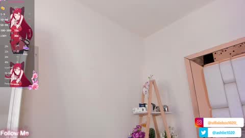 Mia Villalobos online show from 01.30.25