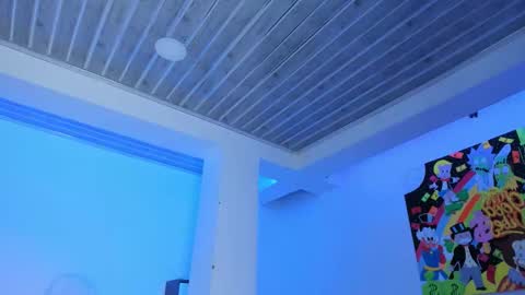 Mia Villalobos online show from 11.15.25