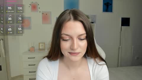 Mia online show from 10.19.25