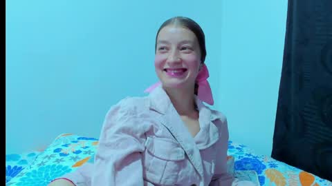 Snapshot of miavolkova_ chatting on 04.24.26 Chloe online show from 04.24.26