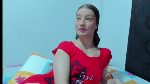 Snapshot of miavolkova_ chatting on 05.17.26 Chloe online show from 05.17.26