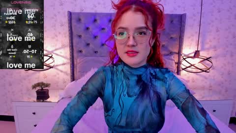 Snapshot of miawinx chatting on 12.18.24 Mia winx online show from 12.18.24