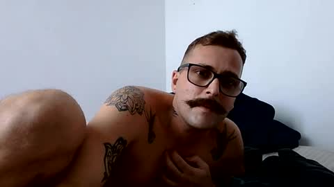 Snapshot of mich6921 chatting on 07.12.26 MILO MIAMI online show from 07.12.26