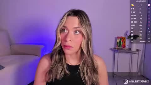 Snapshot of mich_bittersweet chatting on 11.21.25 online show from 11.21.25