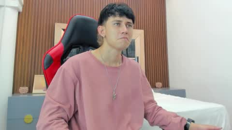 Michael online show from 10.11.25