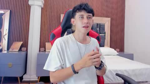 Michael online show from 10.17.25